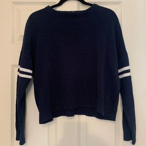 American Eagle Navy Sweater (Medium)